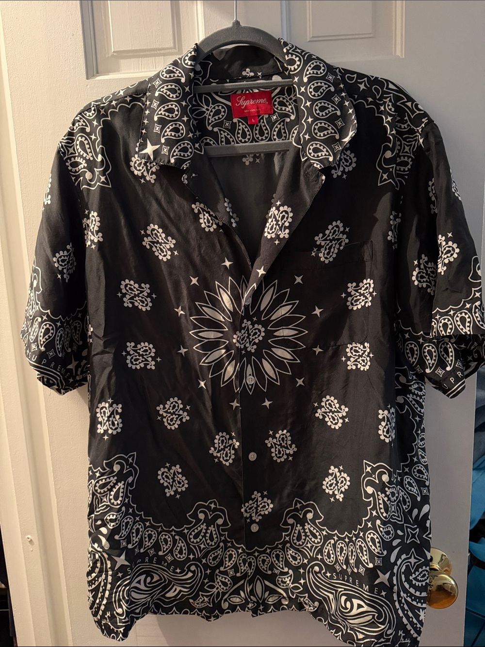 Supreme Bandana Silk Shirt size Large